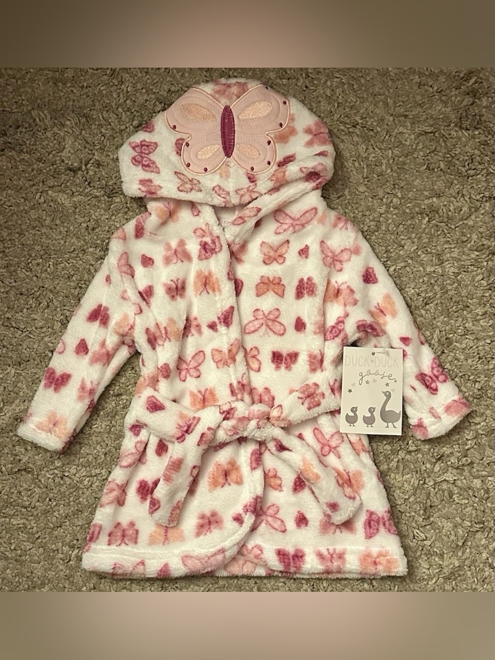 Duck Duck Goose Infant Girl 0-9M White/Pink Plush Hood Butterfly Patch Bathrobe